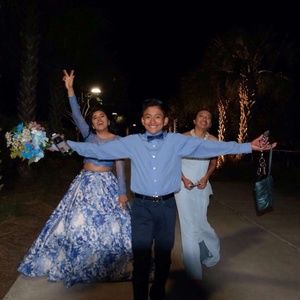 Meet your Posher, Janet